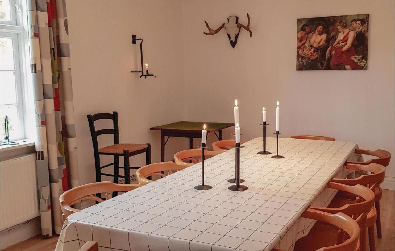Nice Home In Mantorp With Kitchen Экстерьер фото
