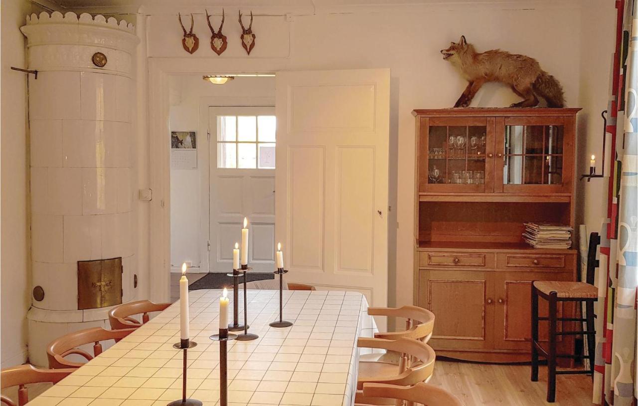 Nice Home In Mantorp With Kitchen Экстерьер фото